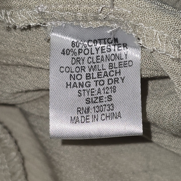 Umgee Soft Khaki Dress Bell Sleeve With Lace Detail MINI LENGTH Size Small - Picture 8 of 9